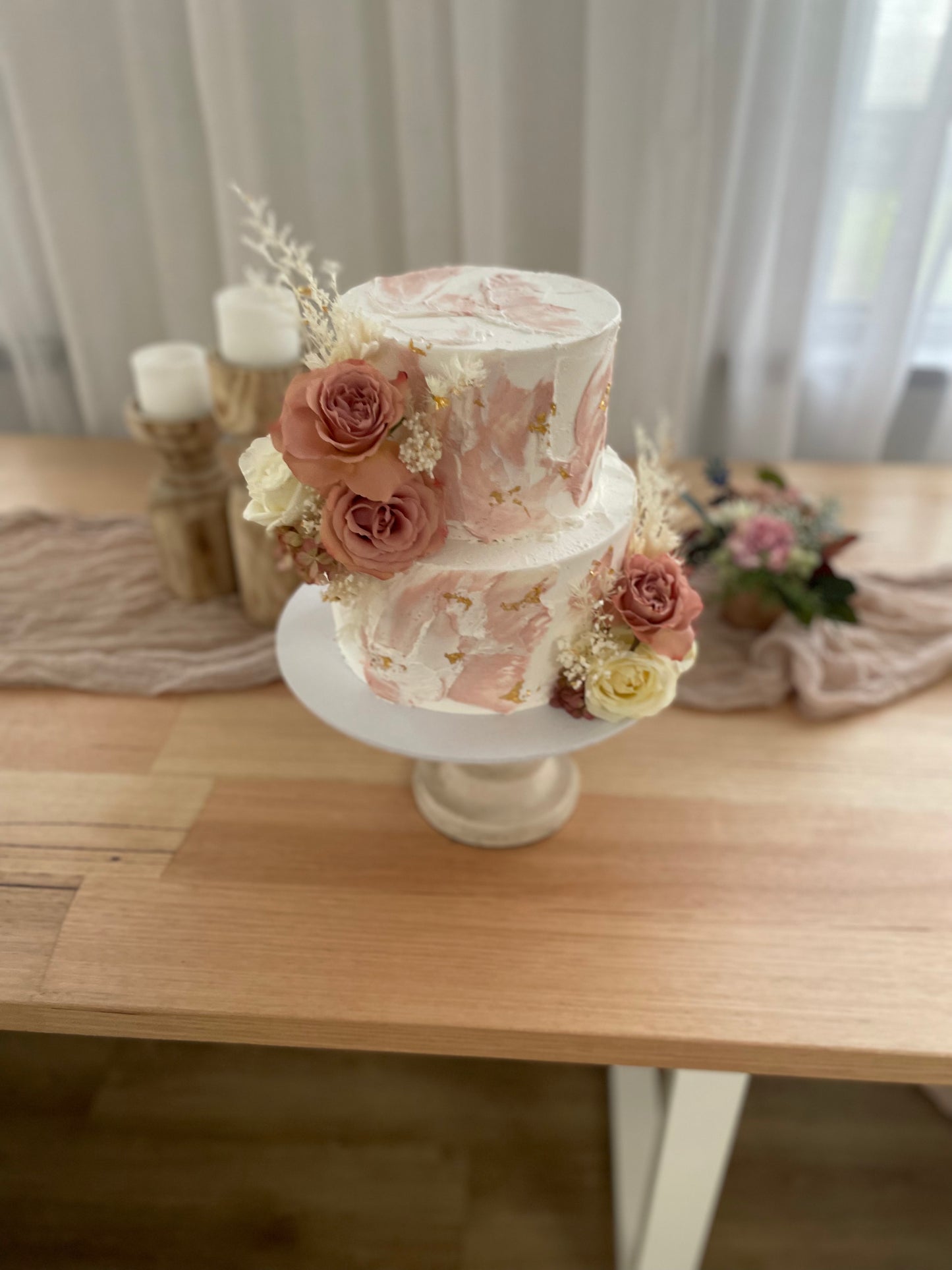 2 Tier Marble With Flowers