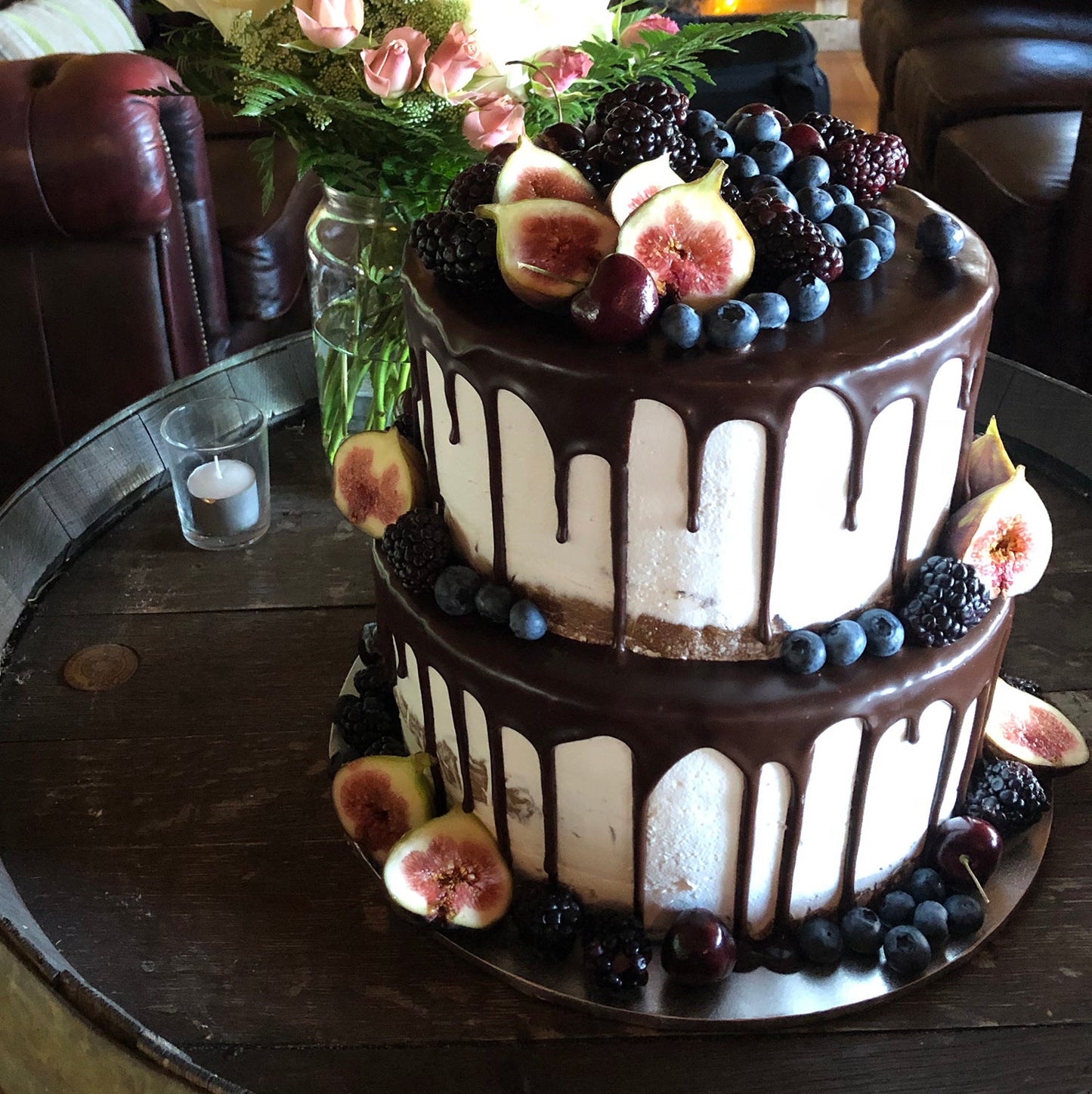 2 Tier Semi naked, Drizzle and fruits