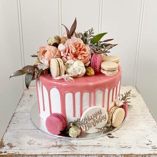 1 Tier Queen of Macarons