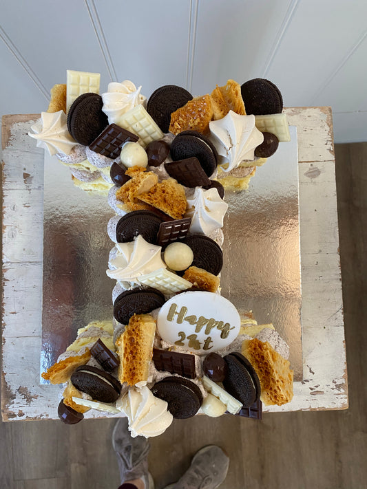 Brownie Mini letter/number cake