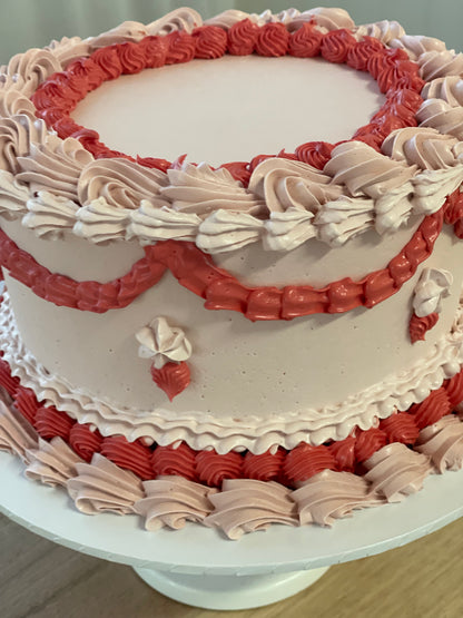 Vintage Round Frill Cake