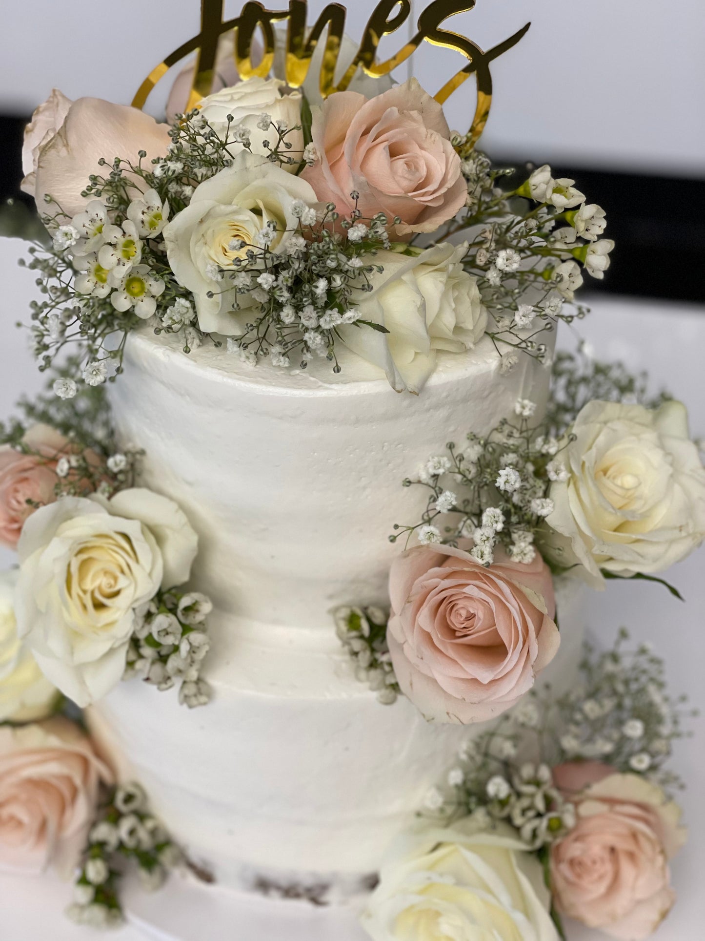 2 Tier Buttercream with Scatted flowers