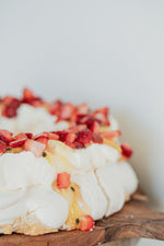 Christmas Berry & Passionfruit Pavlova GF