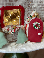 Luxe Gingerbread House Limted Edition Red