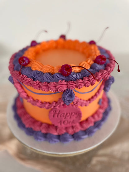 Vintage Round Frill Cake