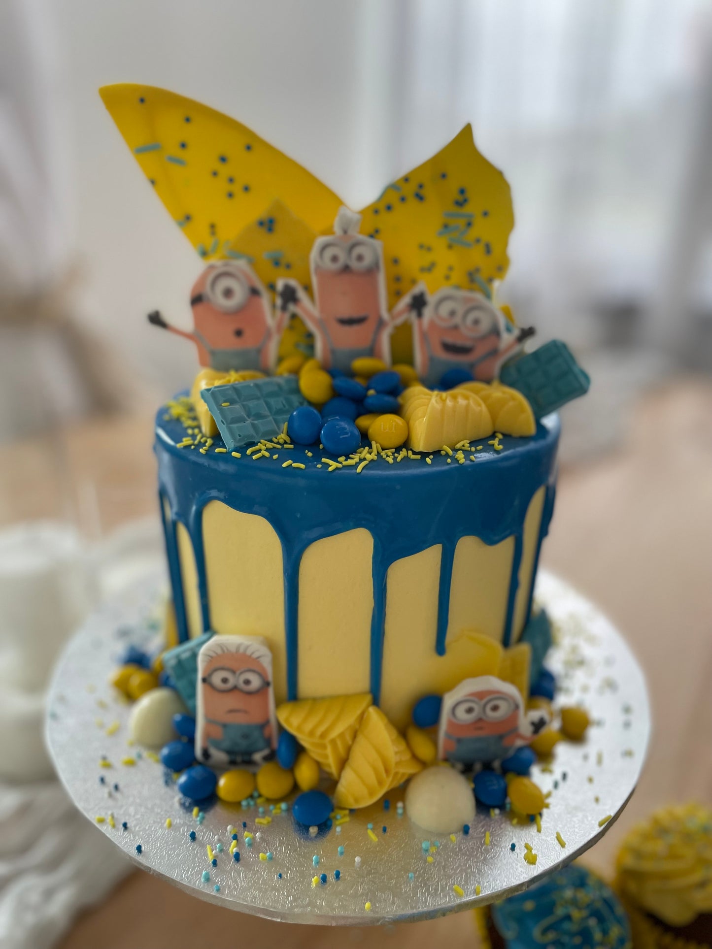 Superhero’s Party Cake