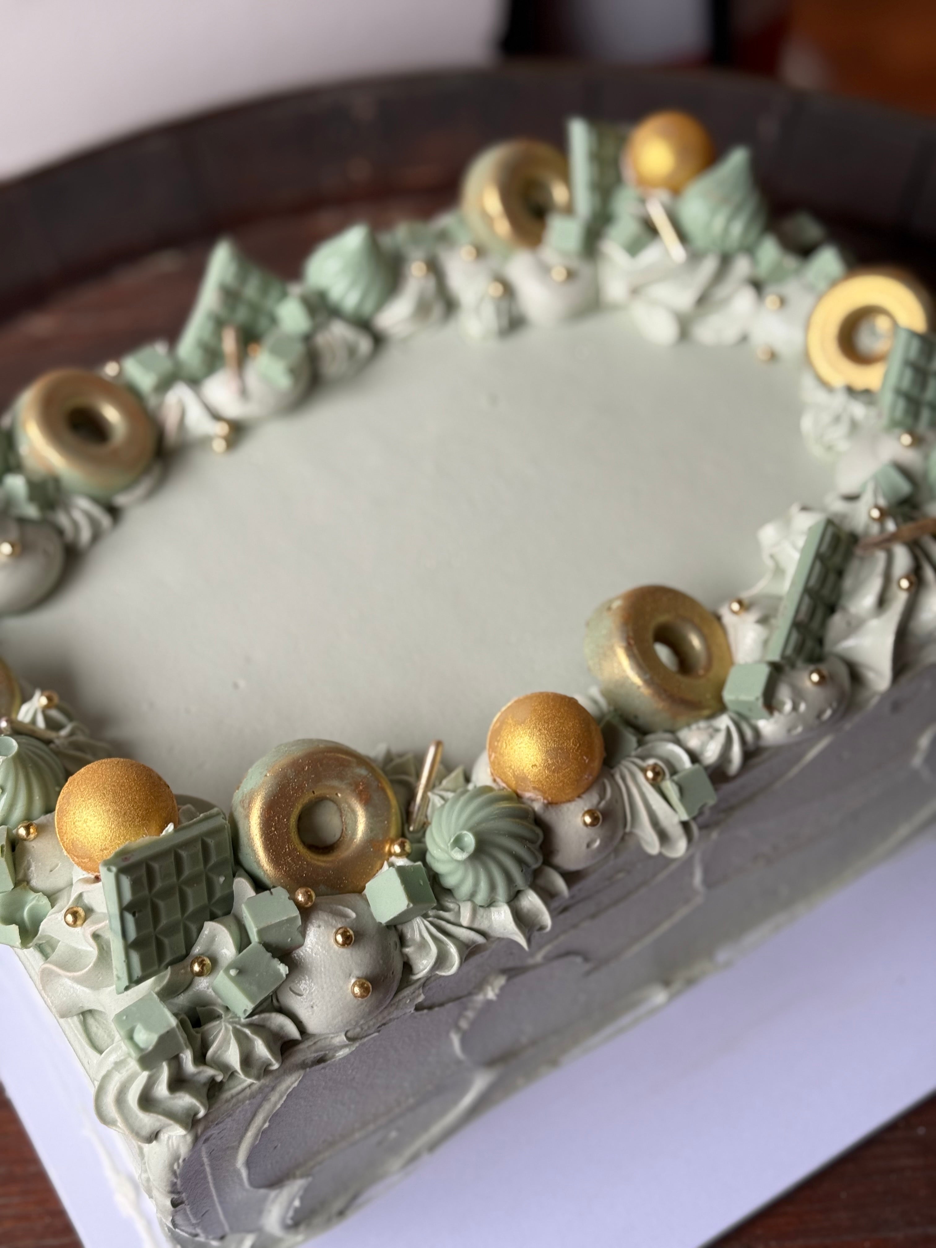 Slab Cake - Solid Colour With Metallic