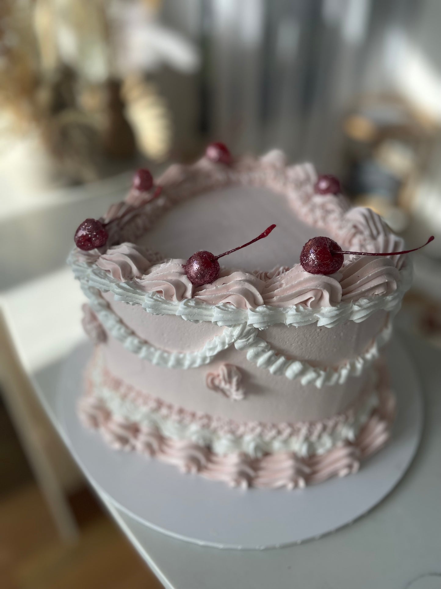 Vintage Heart Frill Cake