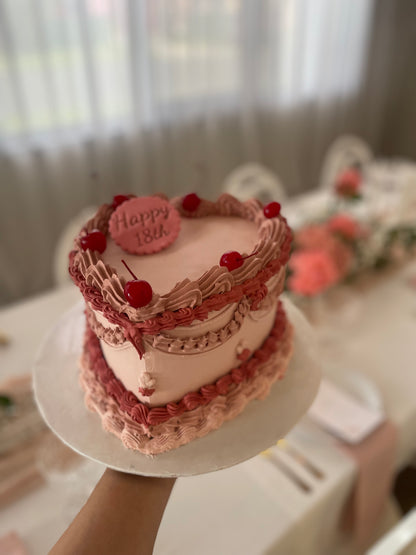 Vintage Heart Frill Cake