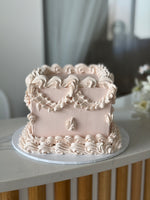 Vintage Square Frill Cake