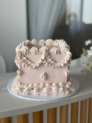 Vintage Square Frill Cake