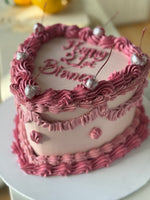 Vintage Heart Frill Cake