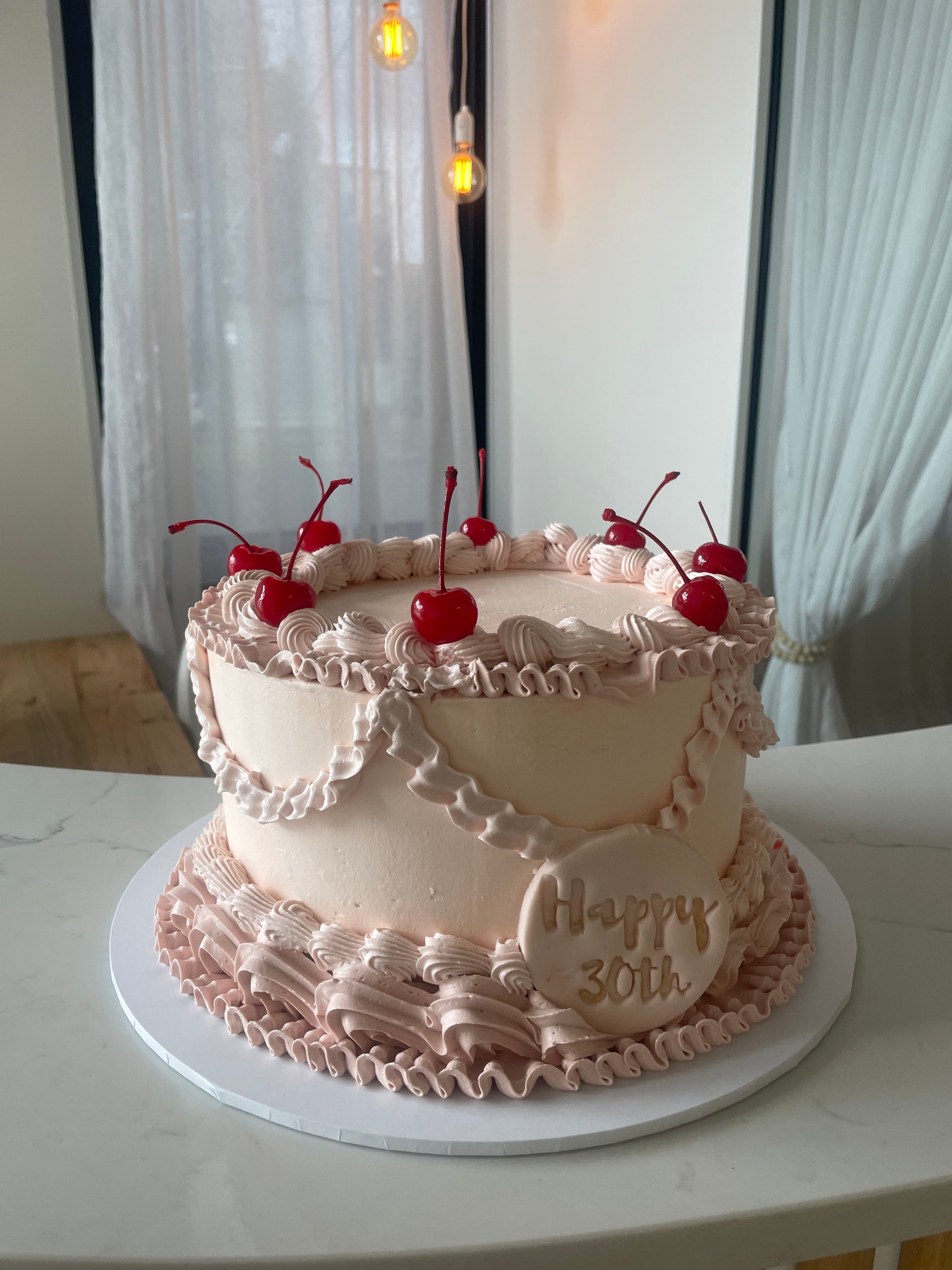 Vintage Heart Frill Cake