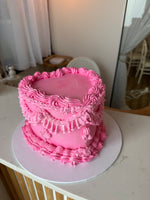 Vintage Heart Frill Cake