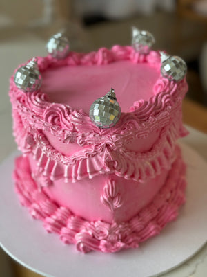 Vintage Heart Frill Cake