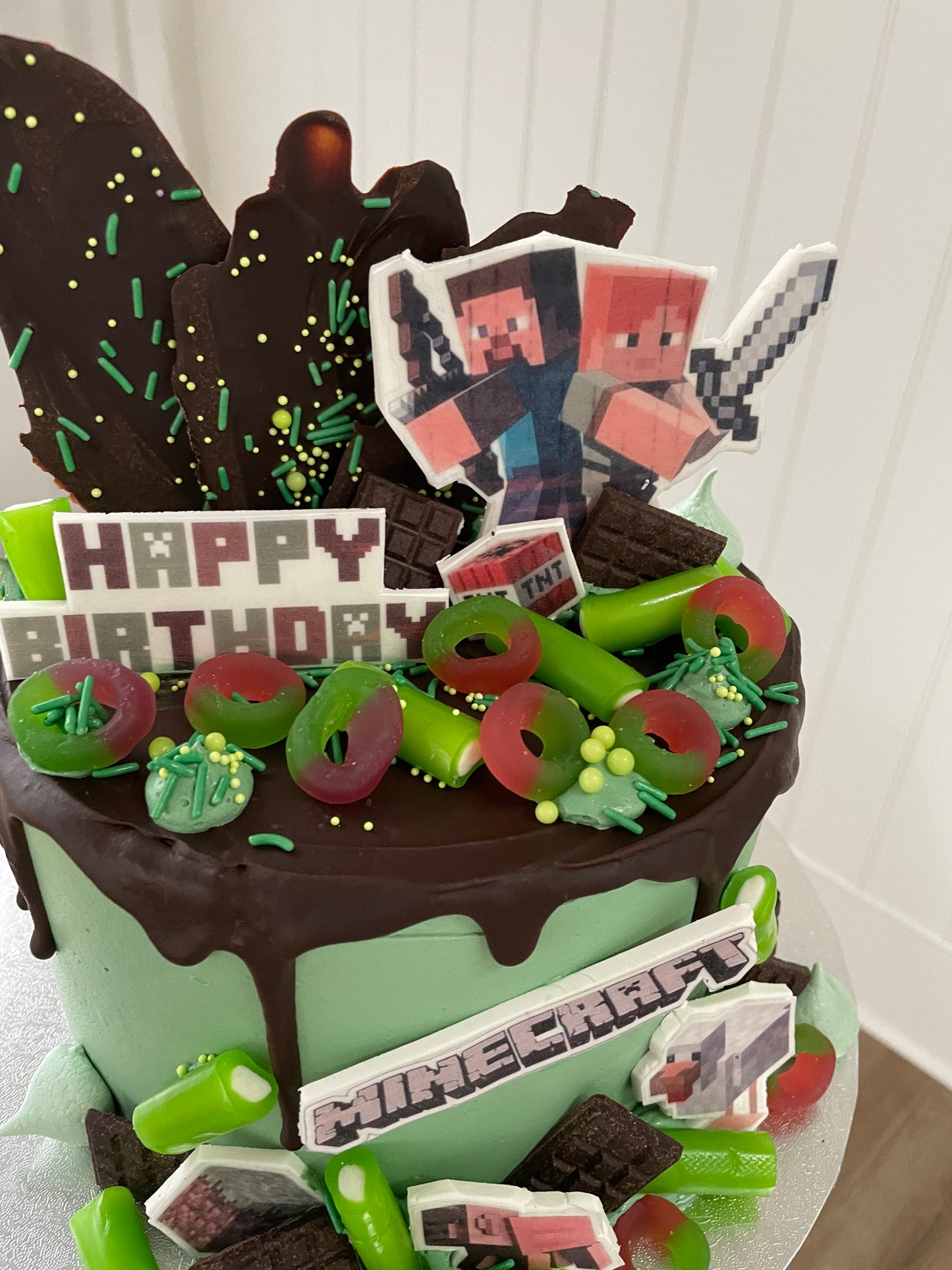 Superhero’s Party Cake