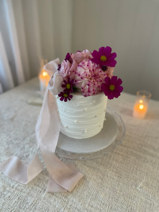 Wave Buttercream With Pearls