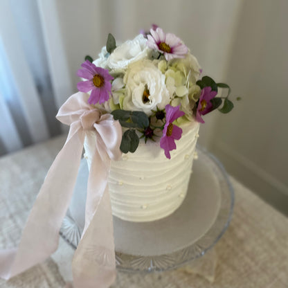 Wave Buttercream With Pearls
