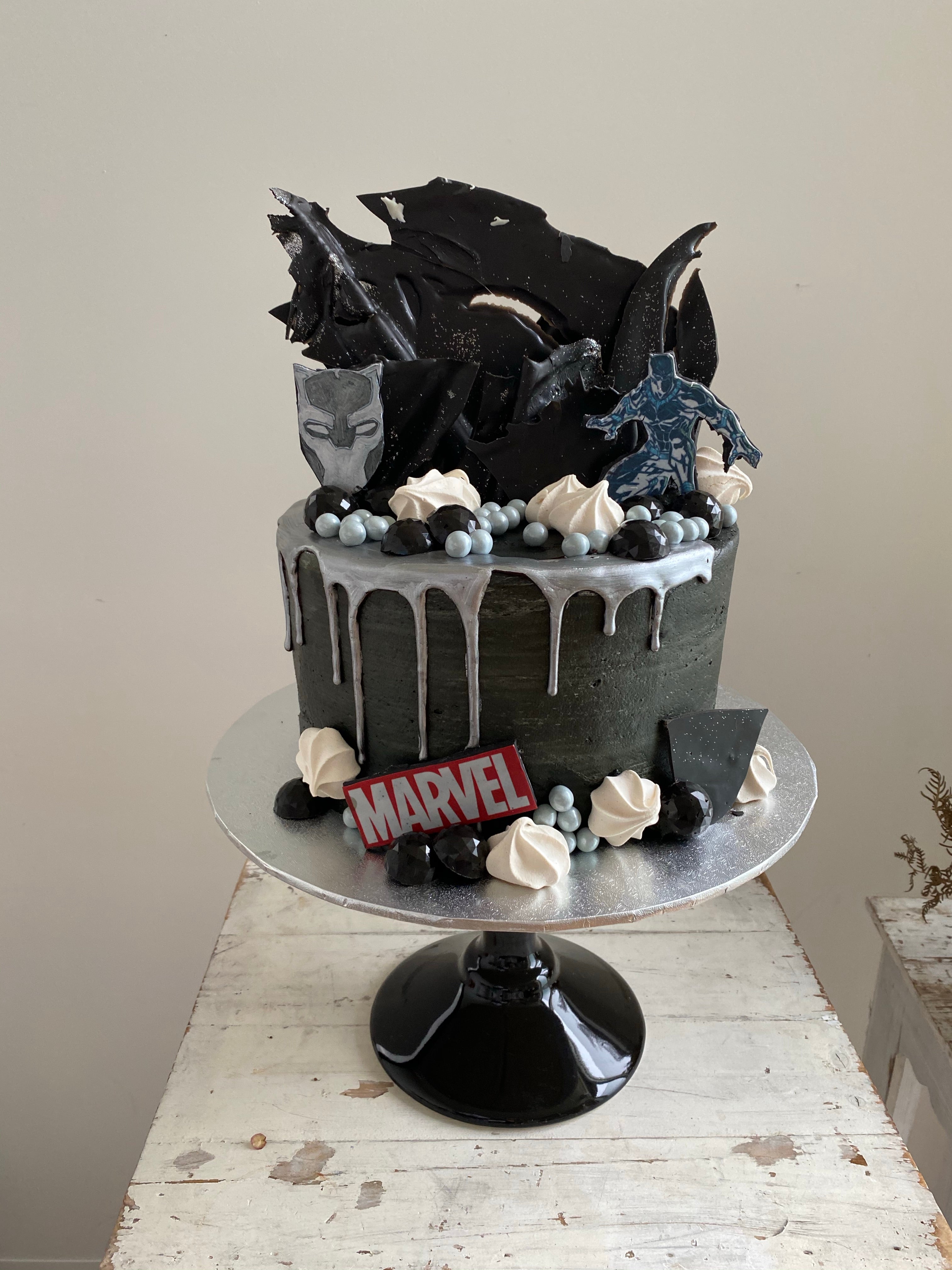 LC's House of Cakes - Black Panther Birthday Cake! 9-18-2021 #instacake  #cakestagram #fondantart #cakedecorator #fondantdecorator #cake #cakes  #customcakes #cakelife #cakesofinstagram #cakeart #cakedecorating  #celebrationcake #birthdaycakes ...