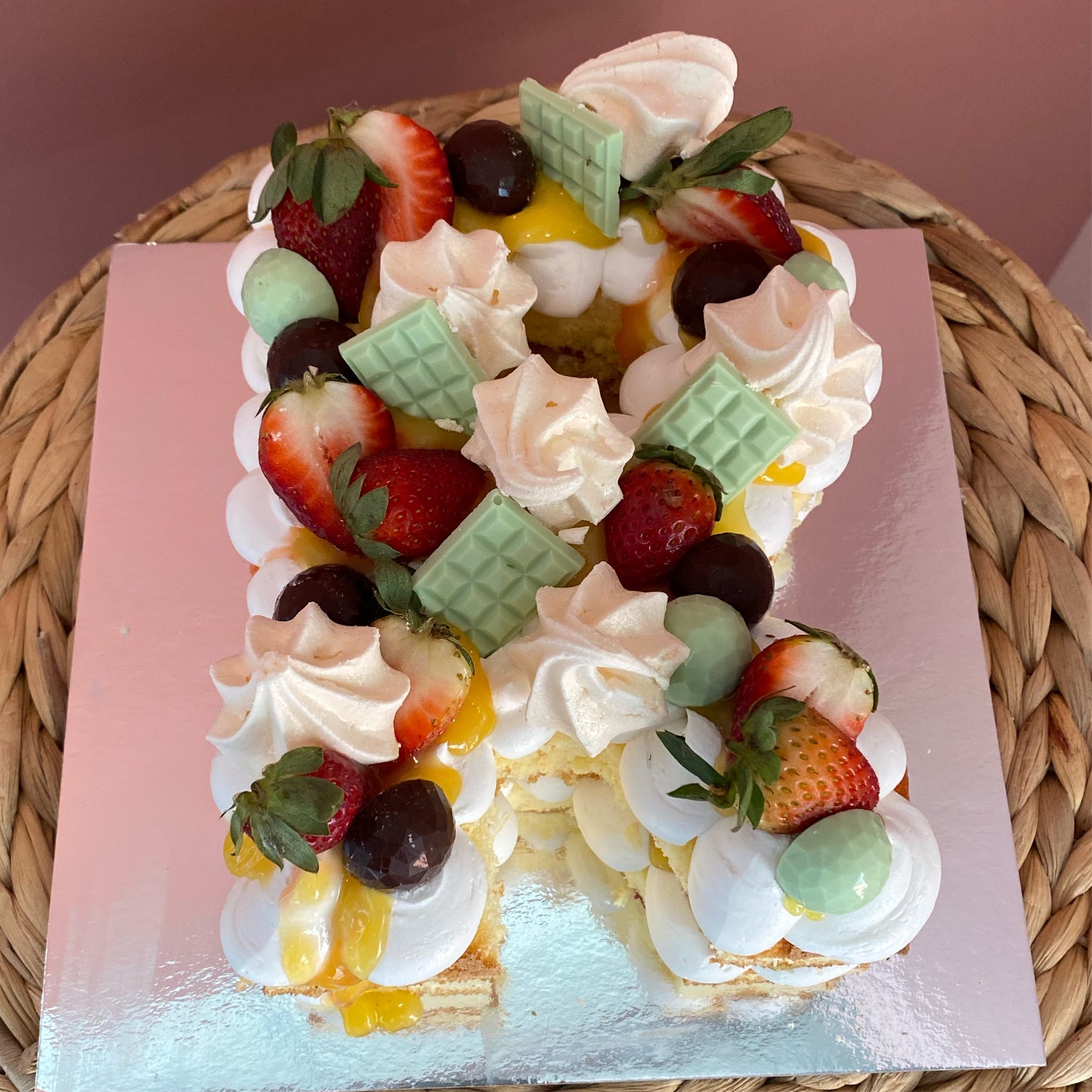 Mini number/Letter cake