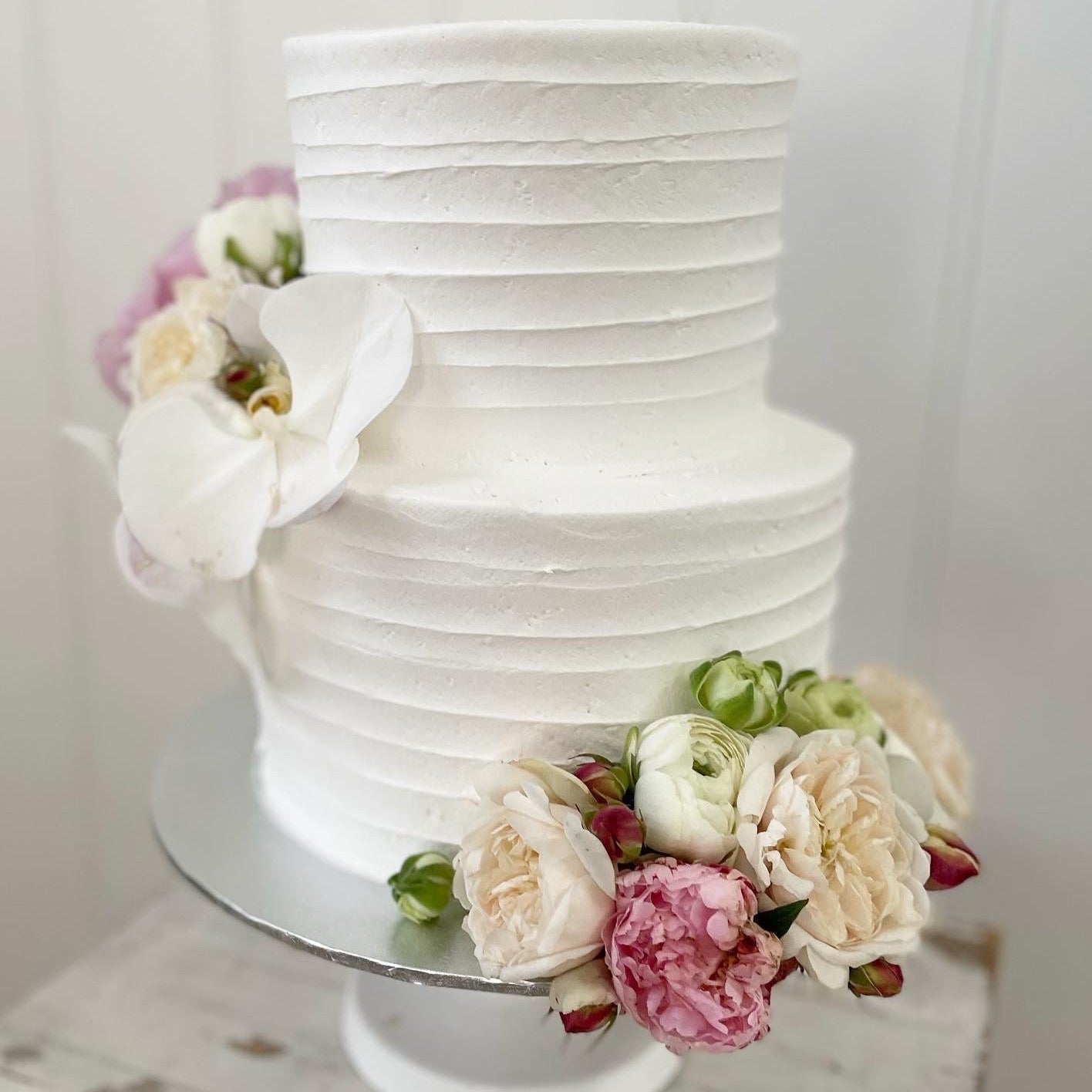 2 Tier Lined Buttercream with Flowers