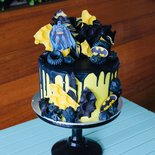 Superhero’s Party Cake